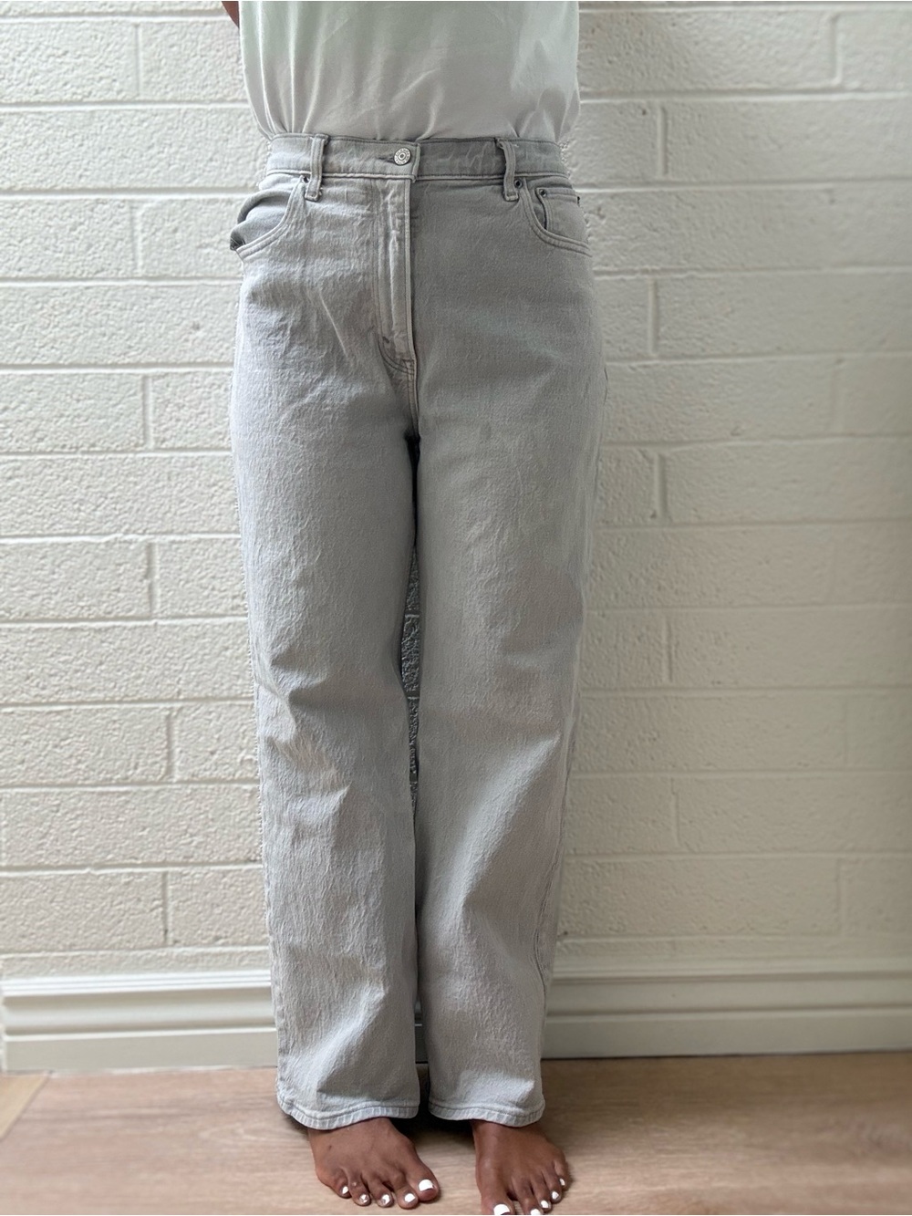 Abercrombie & Fitch The 90s Relaxed Jean High Rise — Light Gray